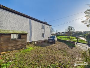 Parking- click for photo gallery